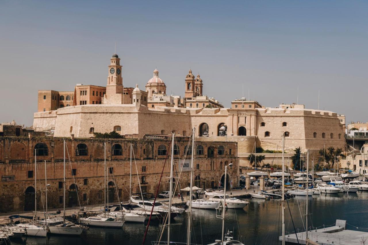 Dock 1 Boutique Hotel Cospicua ภายนอก รูปภาพ
