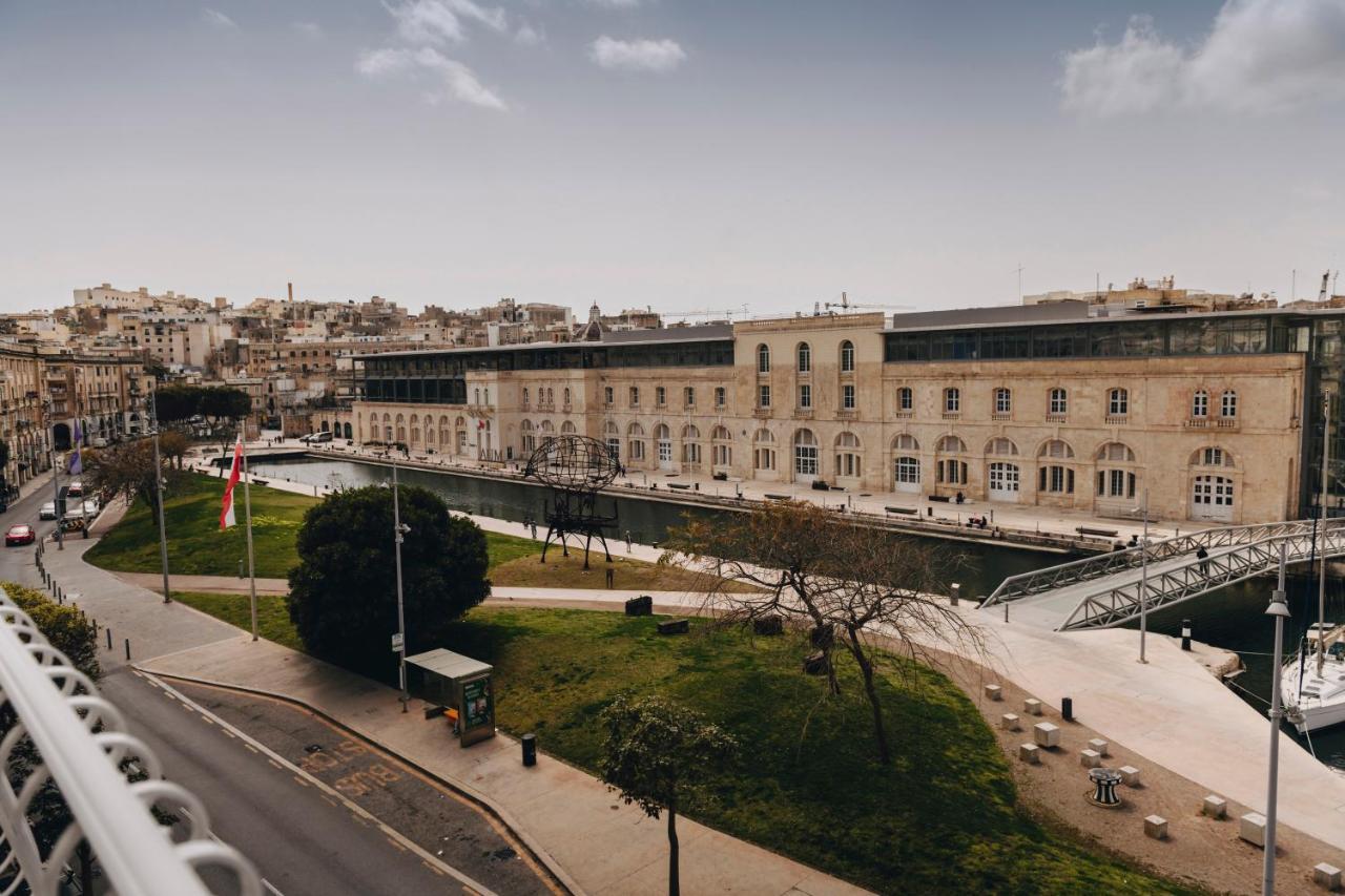 Dock 1 Boutique Hotel Cospicua ภายนอก รูปภาพ