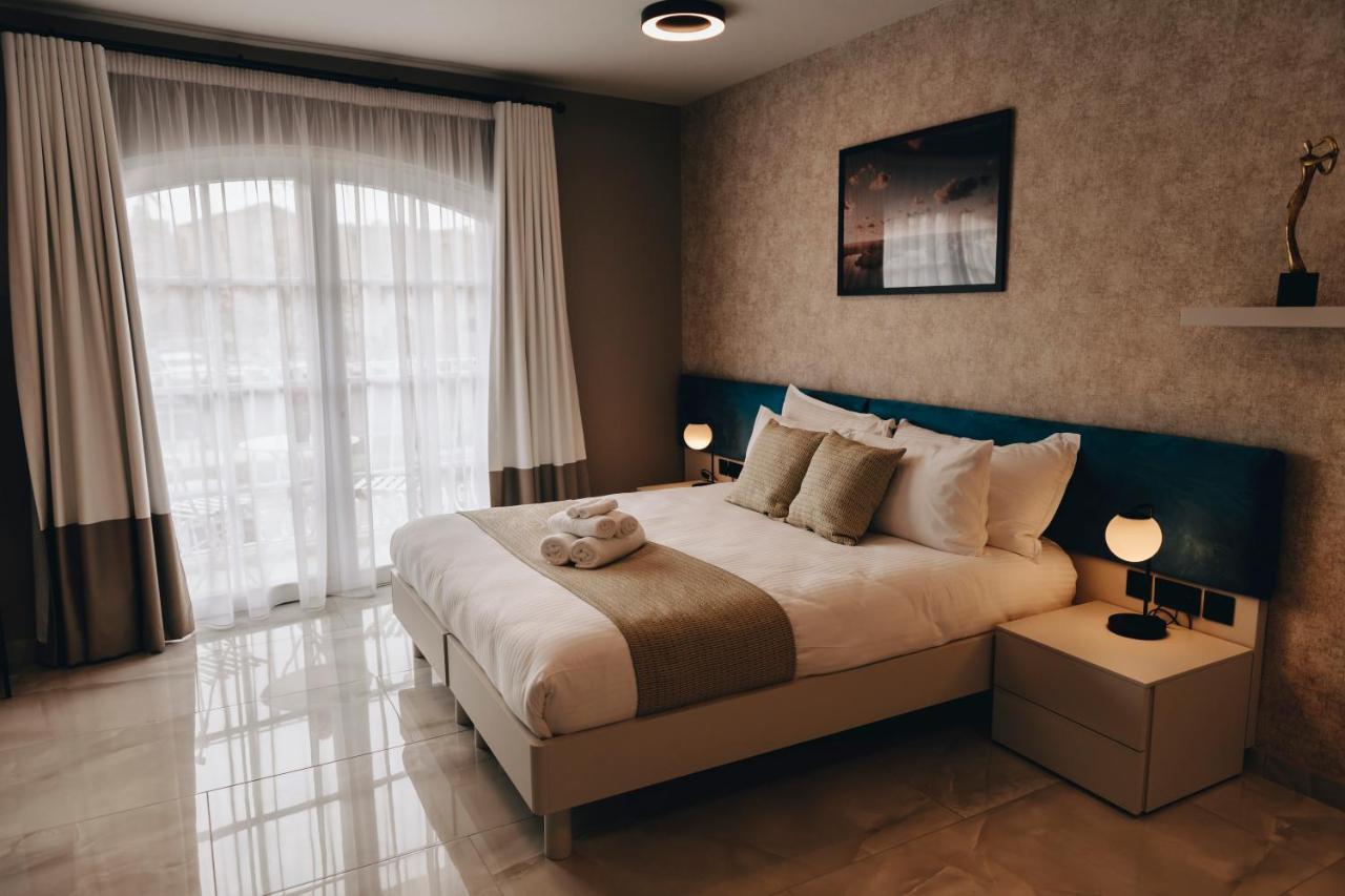 Dock 1 Boutique Hotel Cospicua ภายนอก รูปภาพ